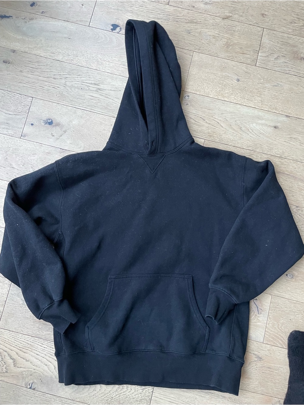 Aritzia Black Women's Sweatfleece boyfriend hoodie